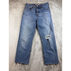 Levis Jeans Womens 25 Premium Wedgie Straight Med‎ Wash Distressed Raw Hem Big E